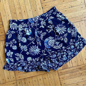 H&M High Waisted Floral Shorts